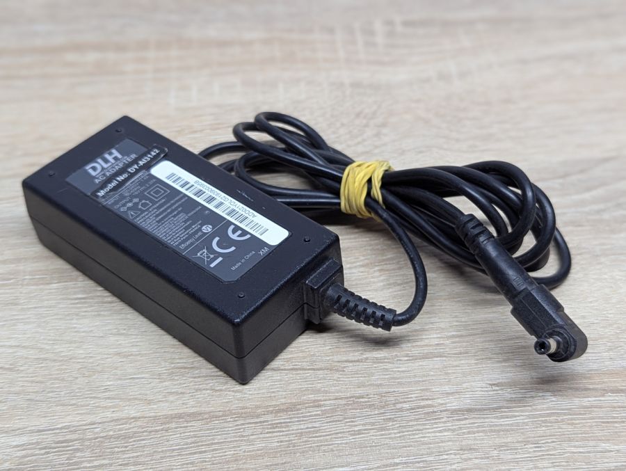 Б/В Блок живлення DLH DY-AI3142,45W,19V,2.37A,4.0 х 1.35 мм [ProductHub SKU DY-AI3142]