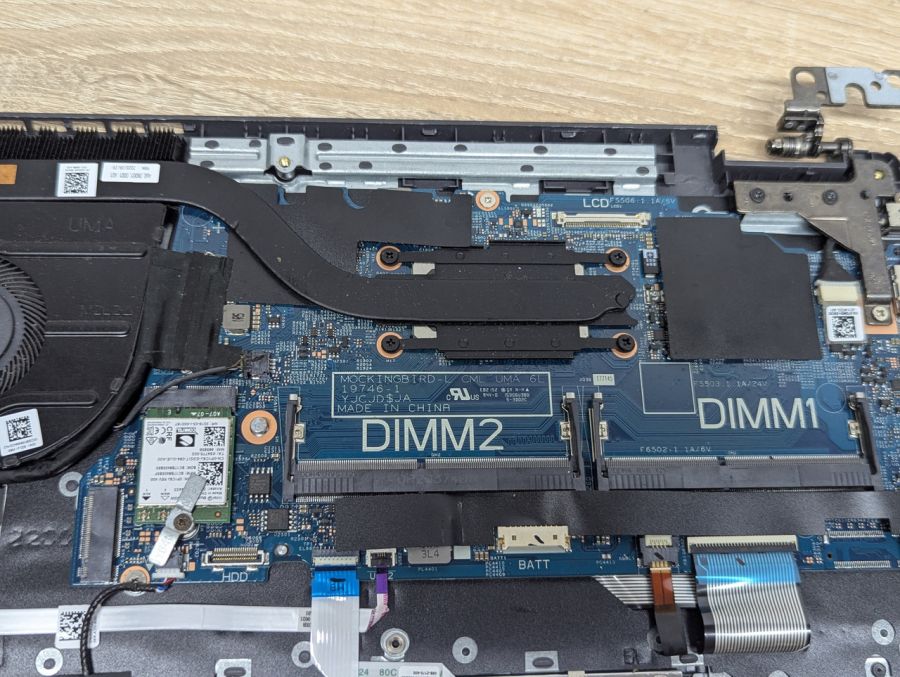 Б/В Коплект корпусу з материнською платою Core i5-10210U для Dell Latitude 3510 [ProductHub SKU КоплектDell3510]