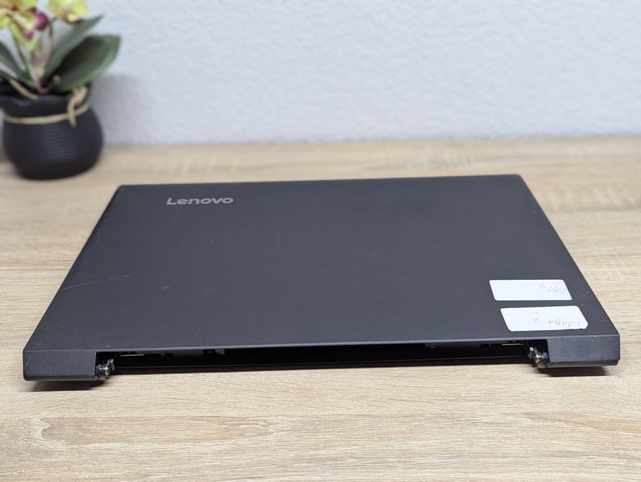 Б/В Ноутбук Lenovo V110-15ISK на розбір або відновлення [ProductHub SKU L620]