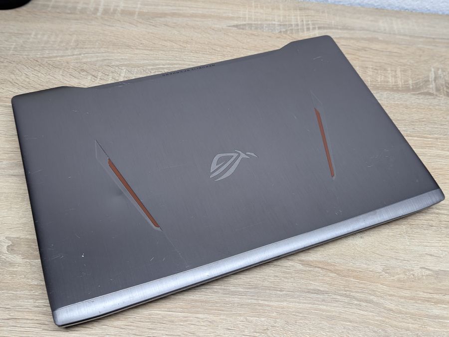 Ноутбук Б/В ASUS Strix ROG GL702V, Intel Core i7-7700HQ, DDR4 16GB, SSD 256GB + HDD 1TB, NVIDIA GeForce GTX 1070 4GB, 17" Full HD