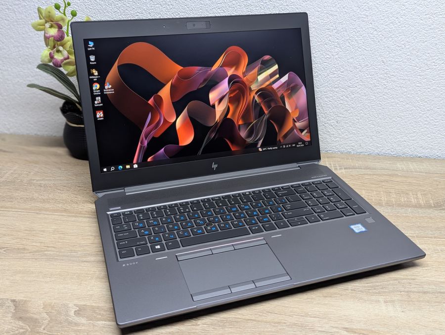 Ноутбук Б/В HP ZBook 15 G5, Intel Core i5-8300H, DDR4, SSD 1TB + HDD 500GB, NVIDIA Quadro P1000, 15.6" Full HD [ProductHub SKU HP896]