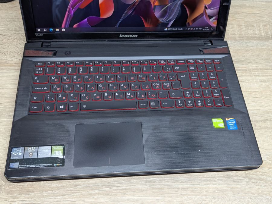 Ноутбук Б/В Lenovo IdeaPad Y510P, Intel Core i7-4700MQ, DDR3 16GB, SSD 256GB, NVIDIA GeForce GT 755M 2GB, 15" Full HD