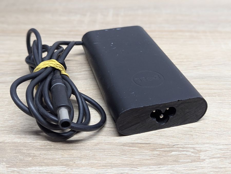 Б/В Блок живлення Dell 90w 7.4*5.0 [ProductHub SKU LA90PM]