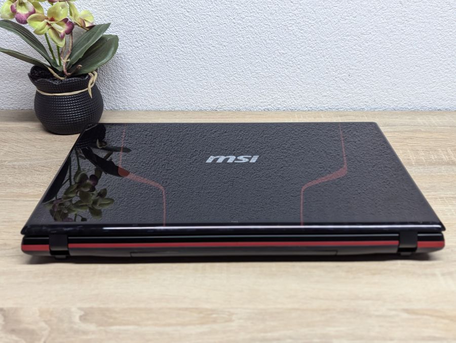 Ноутбук Б/В MSI GE70 MS-1757, Intel Core i7-4700MQ, DDR3 16GB, SSD 256GB, NVIDIA GeForce GTX 765M 2GB, 17" Full HD