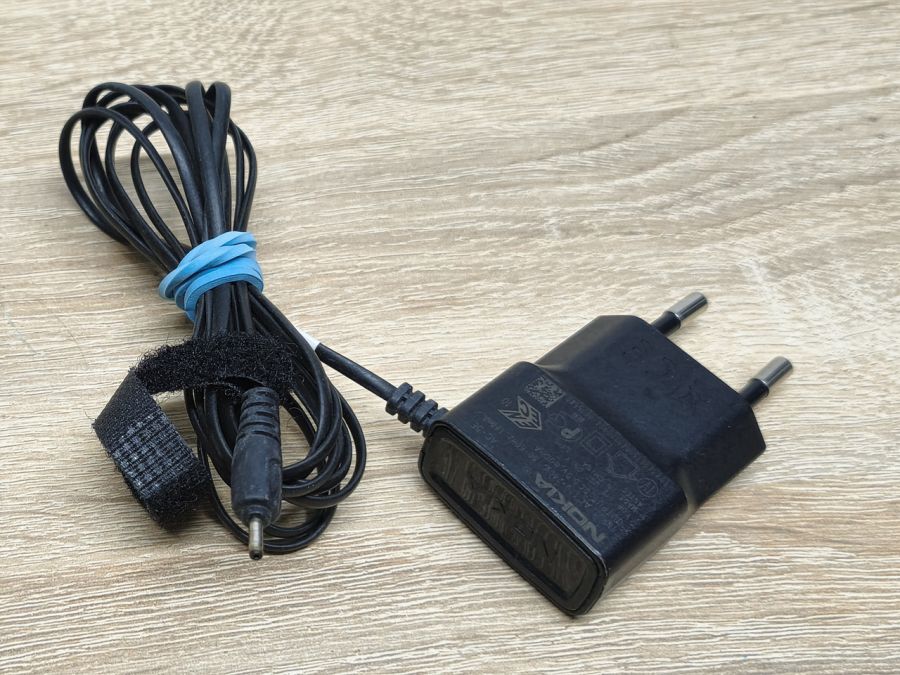 Б/В Блок живлення Nokia AC-5E,5V,800mA,2.0 х 0.6 мм [ProductHub SKU AC-5E]