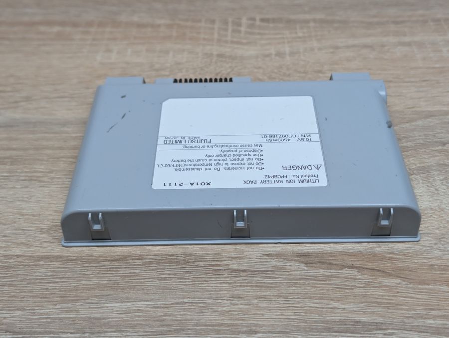 Б/В Акумуляторна батарея Fujitsu FPCBP42 [ProductHub SKU FPCBP42]