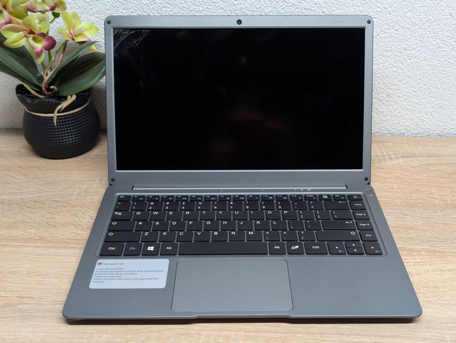 Ноутбука Б/В Ansta EZbook X3 не вмикається