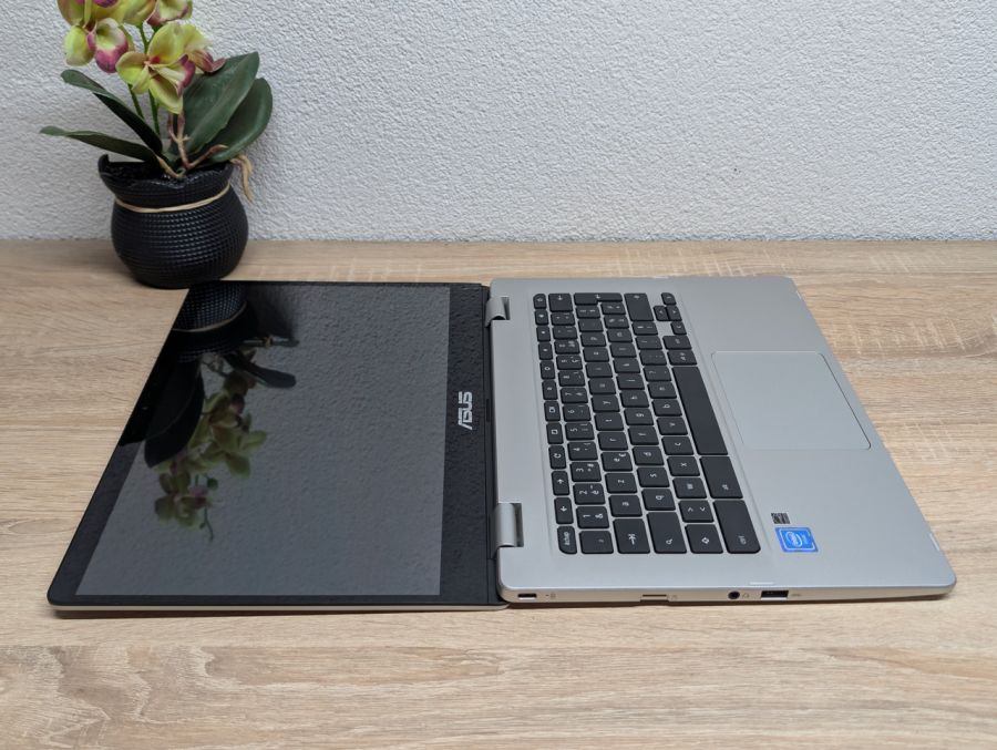 Б/В Ноутбук Asus Chrombook C423NA-EC0710 [ProductHub SKU Asus196]