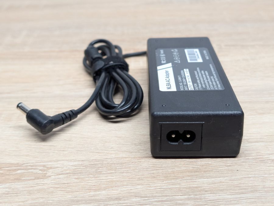 Б/В Блок живлення NLBA G-XHH 11 90W 19V 4.74A 5.5 x 2.5 мм [ProductHub SKU XHH11]