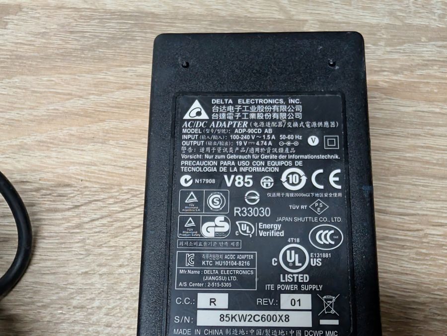 Блок живлення Delta Electronics ADP-90CD AB 90W 19V 4.74A 5.5 x 2.5 мм Б/В