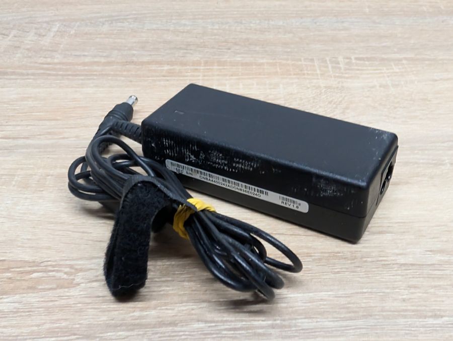 Блок живлення Chicony CPA09-004A 60W 19V 3.16A 5.5x3.0мм Б/В