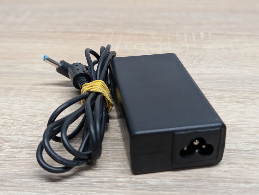 Б/В Блок живлення KFD 65W 19.5V 3.33A 4.5x3.0мм [ProductHub SKU KFD65pin]