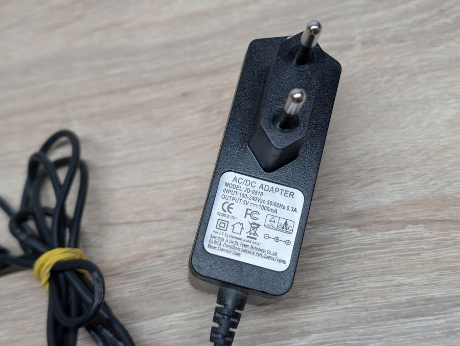 Б/В Блок живлення 5W 5V 1A 4.0 x 1.7 мм [ProductHub SKU JD-0510]