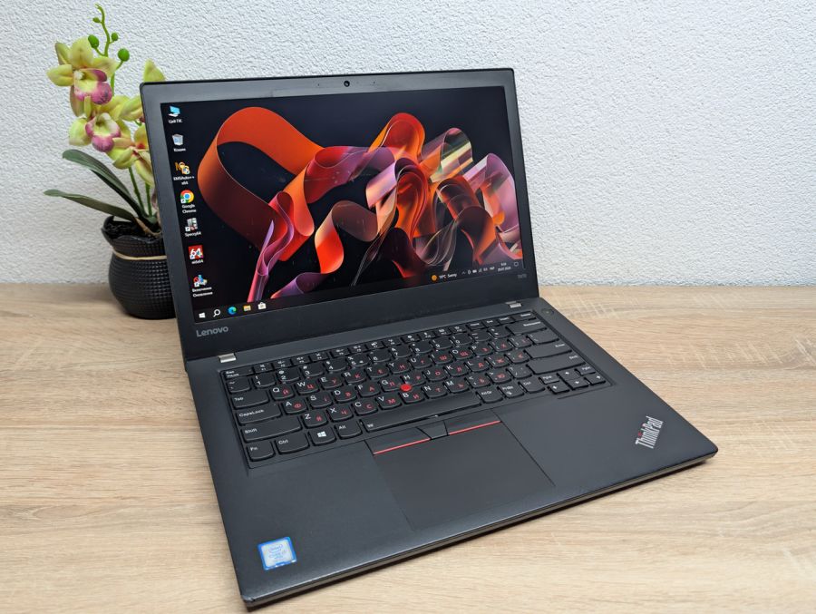 Ноутбук Б/В Lenovo ThinkPad T470: 10 14 Full HD Intel Core i7-7600U 8 GB DDR4 Intel HD Graphics SSD 256