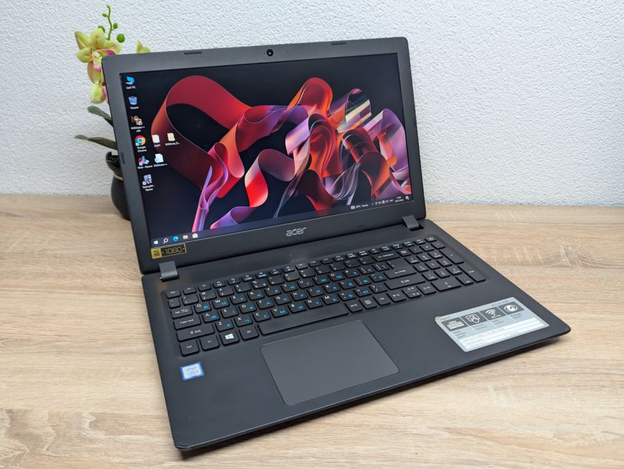 Ноутбук Б/В Acer Aspire A315-51, Intel Core i3-7020U, DDR4 8GB, SSD 128GB, 15.6" Full HD