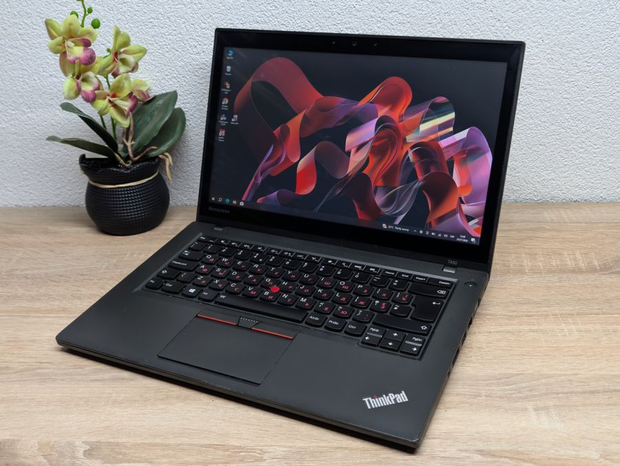 Ноутбук Б/В Lenovo ThinkPad T450: 14 сенсорний, Intel Core i5-5300U, 8 GB DDR3, Intel HD Graphics, SSD 128Gb(2АКБ) [ProductHub SKU L650]