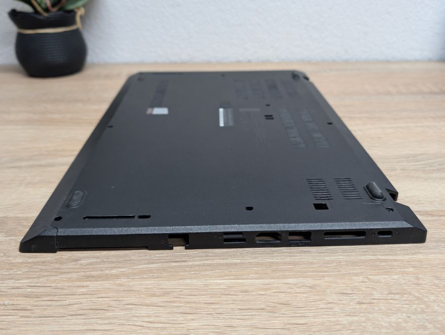 Б/В Піддон для ноутбука Lenovo ThinkPad L590 [ProductHub SKU AP1B0000100]
