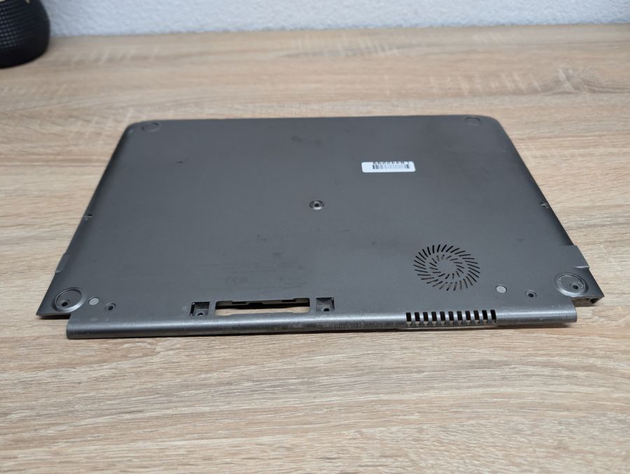 Б/В Піддон для ноутбука Toshiba Z30-C-10W [ProductHub SKU GM903603411C]