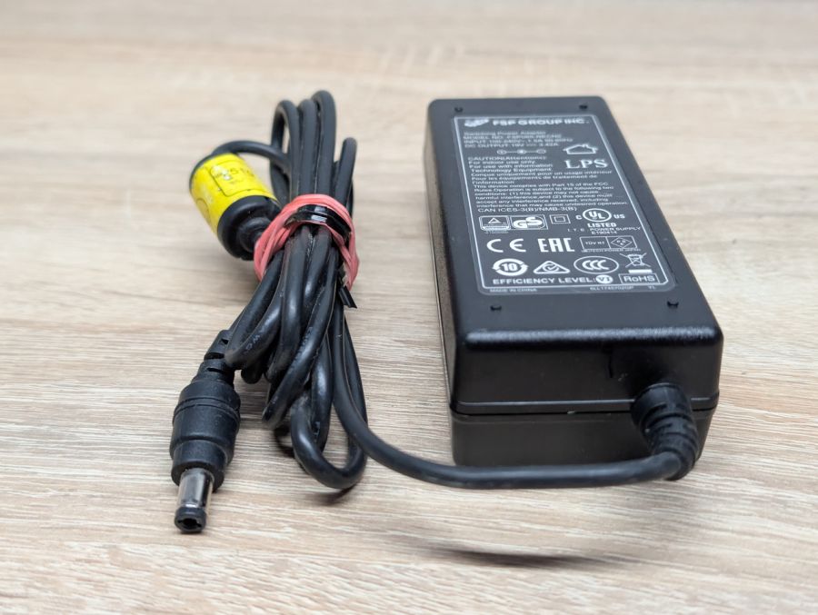Б/В Блок живлення FSP Group 65W 19V 3.42A 5.5 х 2.5 мм [ProductHub SKU REСN2]