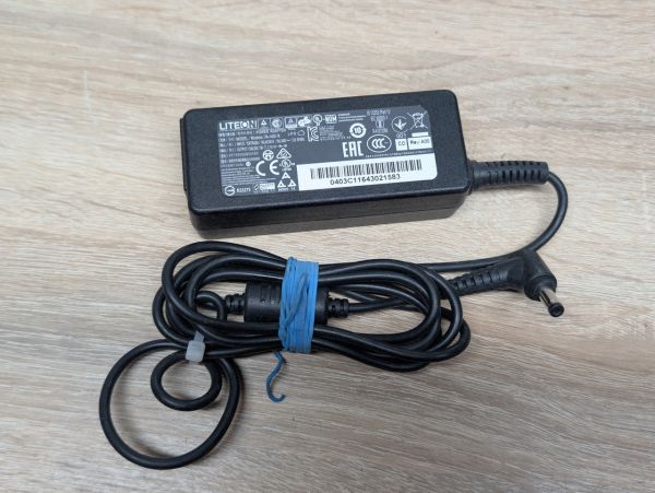 Б/В Блок живлення Liteon 40W 19V 2.21A 4.8 х 1.7 мм