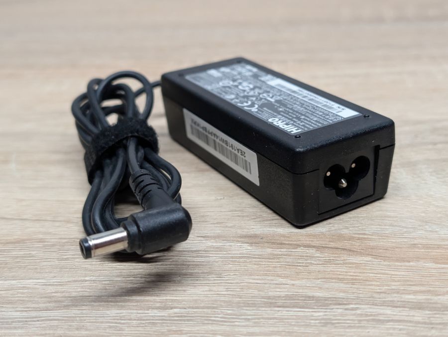 Б/В Блок живлення Hipro 30W 19V 1.58A 5.5 х 1.7 мм [ProductHub SKU A0301R3]