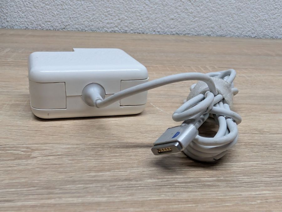 Б/В Блок живлення 45W 14.85V 3.05A MagSafe 2,A1466\A1465\A1436 [ProductHub SKU A1466]