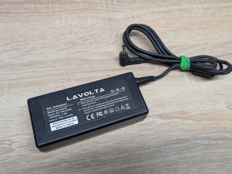 Б/В Блок живлення Lavolta 65W 19V 3.42A [ProductHub SKU PA-EUAS5]