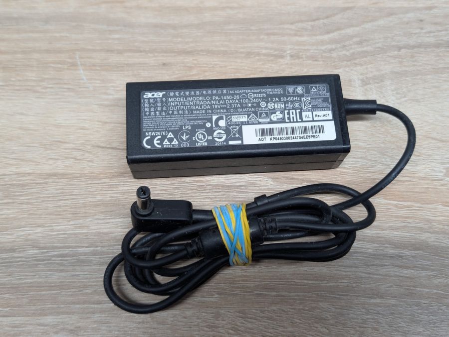 Б/В Блок живлення Acer 45W 19V 2.37A 5.5 x 1.7 мм [ProductHub SKU 1450-26]