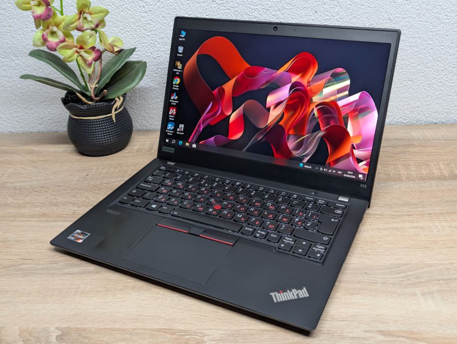 Ноутбук Б/В Lenovo ThinkPad X13; 13 Full HD; AMD Ryzen 5 PRO 4650U;16 ГБ DDR4;SSD 512Гб [ProductHub SKU L651]