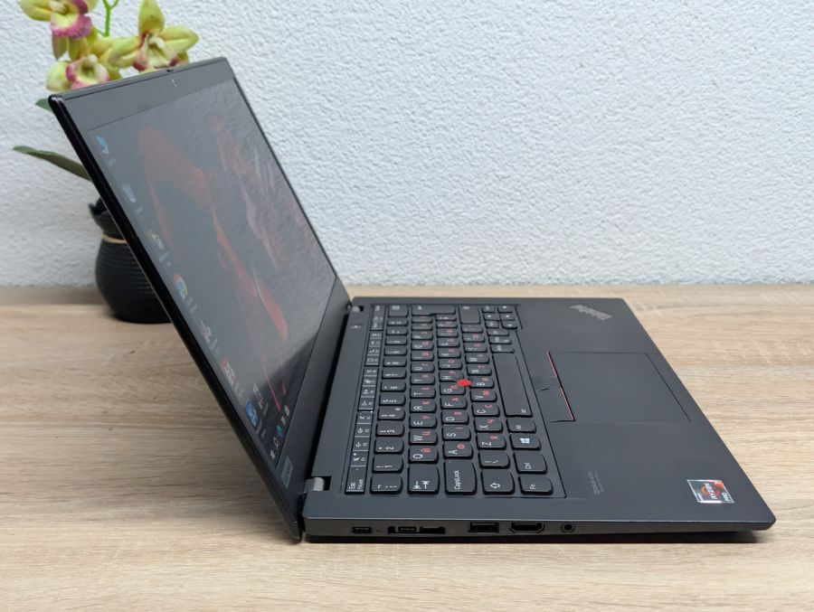 Ноутбук Б/В Lenovo ThinkPad X13; 13 Full HD; AMD Ryzen 5 PRO 4650U;16 ГБ DDR4;SSD 512Гб [ProductHub SKU L651]