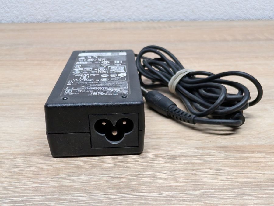 Блок живлення Dell 65W 19.5V 3.34A 5.5 x 2.5мм Б/В [ProductHub SKU HA65NS5]