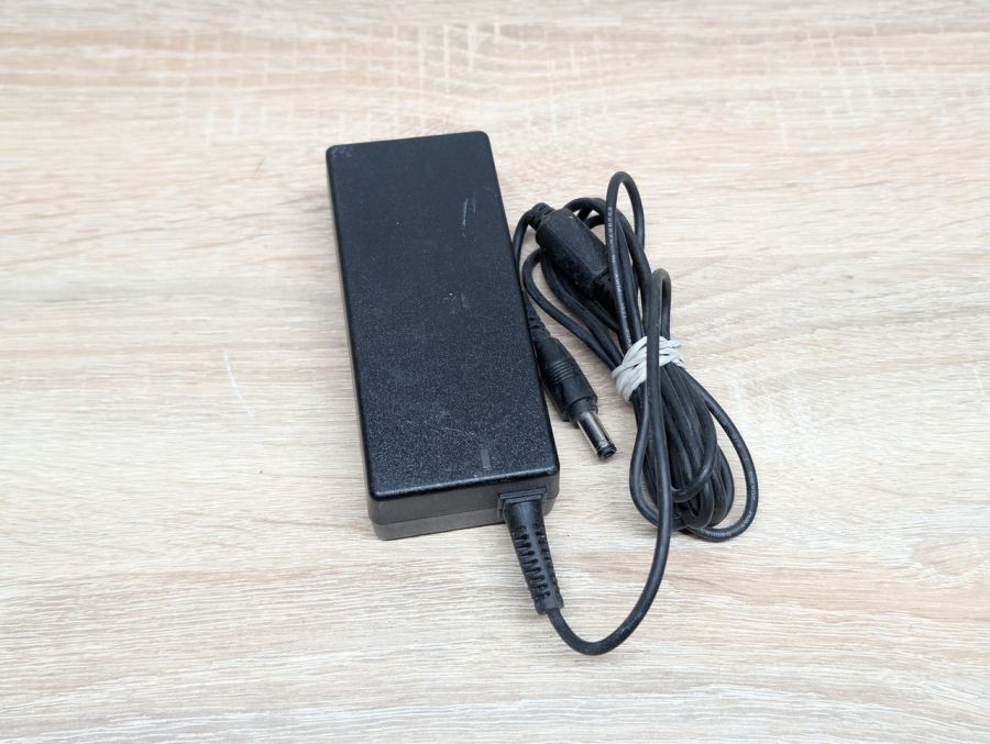 Блок живлення Dell 65W 19.5V 3.34A 5.5 x 2.5мм Б/В [ProductHub SKU HA65NS5]