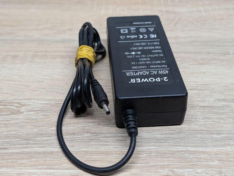 Блок живлення 2-POWER 45W 19V 2.37A 3.0 x 1.1 мм Б/В [ProductHub SKU CAA0726G]
