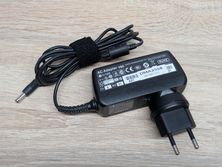 Блок живлення ADP-40TH A,18W,15V,1.2A,4.0 х 1.35 мм Б/В [ProductHub SKU 40TH A]