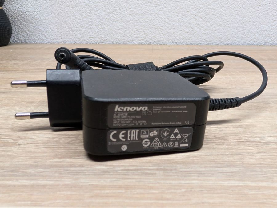 Блок живлення Lenovo 45W 20V 2.25A 4.0 x 1.7 мм Б/В [ProductHub SKU 1450-55LU]