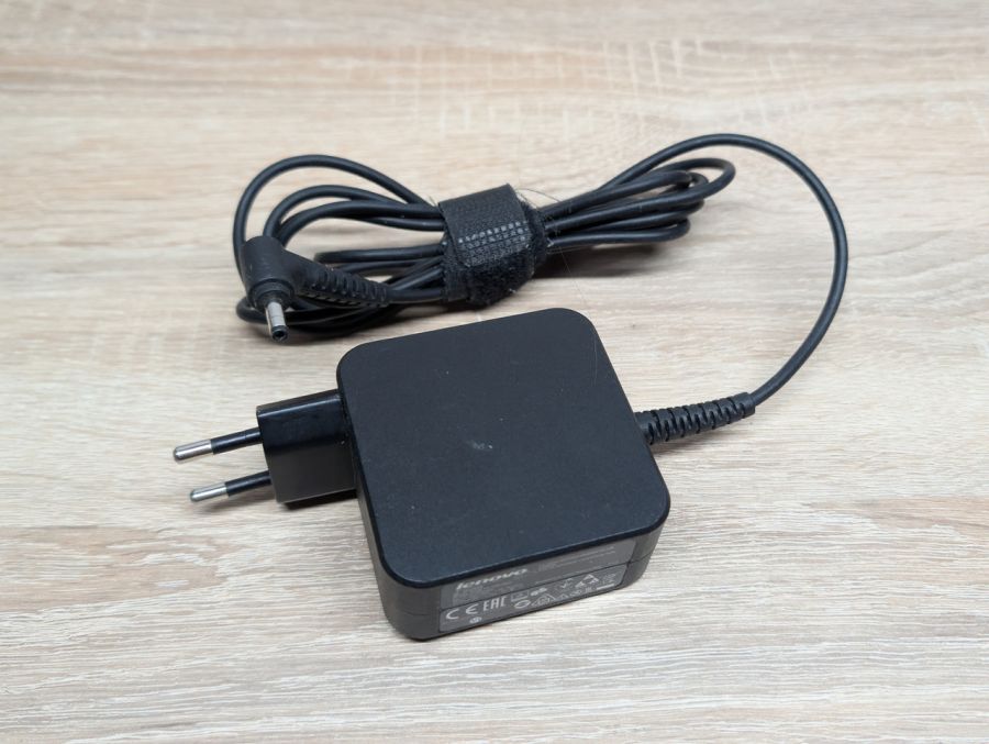 Блок живлення Lenovo 45W 20V 2.25A 4.0 x 1.7 мм Б/В [ProductHub SKU 1450-55LU]