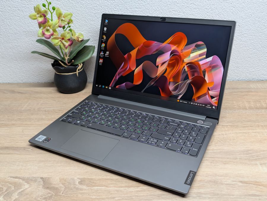 Ноутбук Lenovo V15-IIL: 15.6 Full HD.Inte i5-1035G7, Intel Iris Plus Graphics,8 GB DDR4.SSD 256Gb Б/В [ProductHub SKU L656]