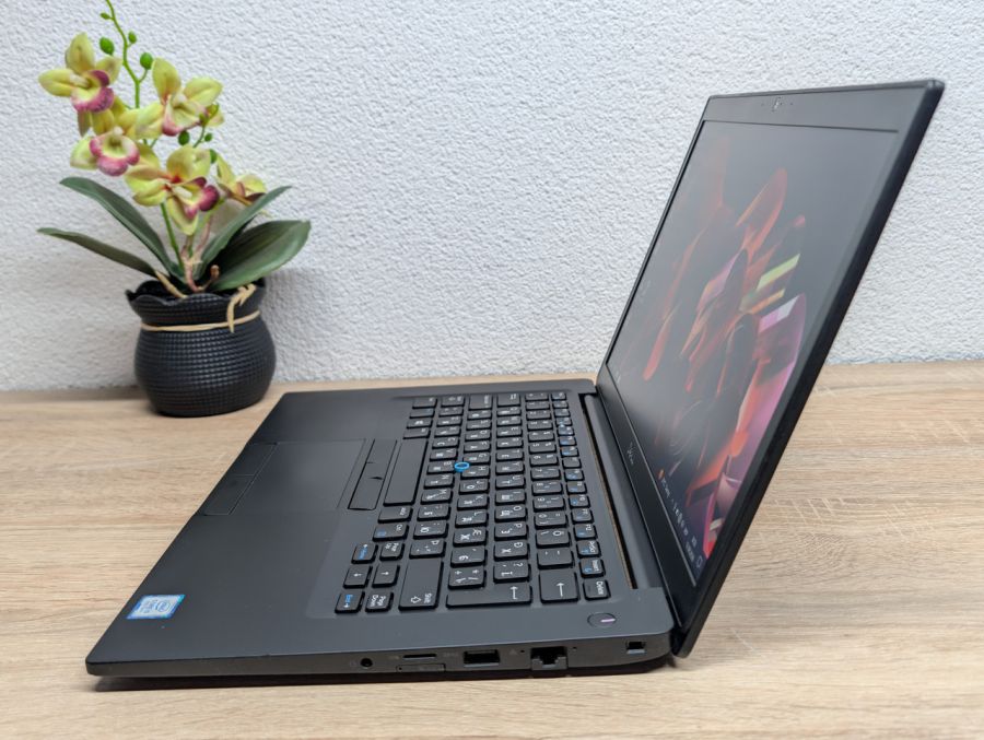 Ноутбук Б/В Dell Latitude 7490, Intel Core i5-8350U, DDR4 16GB, SSD 256GB, 14" Full HD [ProductHub SKU Dell74]
