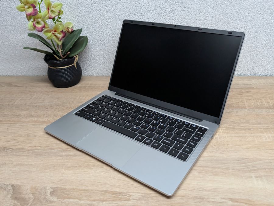 Ноутбук Pinstone Laptop ANL5 під розбір або відновлення Б/В [ProductHub SKU ANL5]