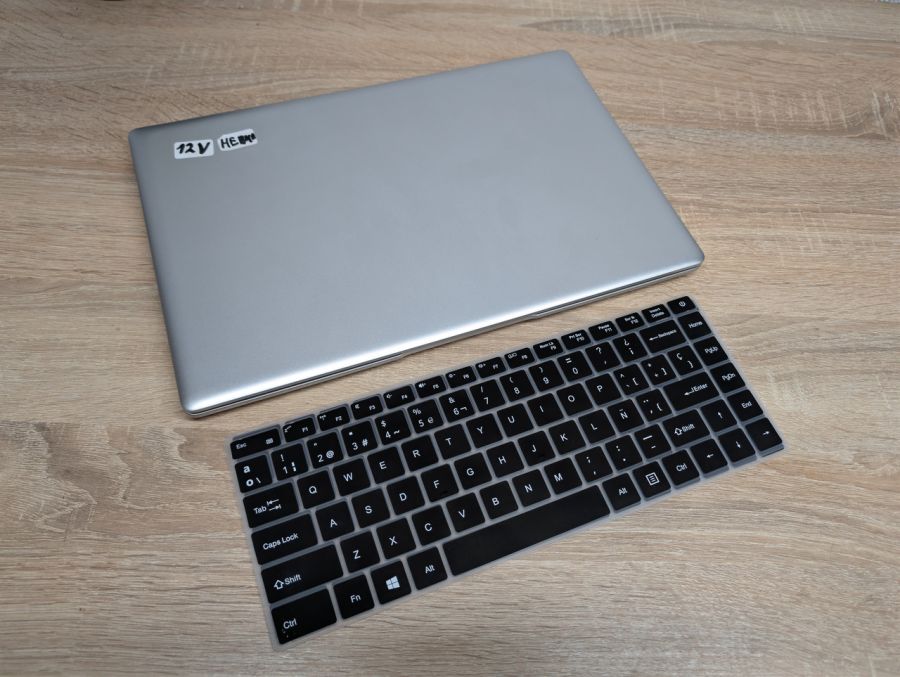 Ноутбук Pinstone Laptop ANL5 під розбір або відновлення Б/В [ProductHub SKU ANL5]