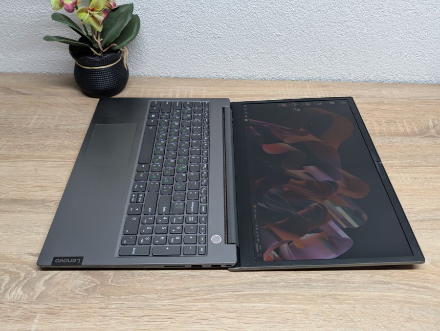 Ноутбук Lenovo ThinkBook 15-IIL: 15.6 Full HD.Inte i5-1035G7, Intel Iris Plus Graphics,8 GB DDR4.SSD 240Gb Б/В [ProductHub SKU L657]
