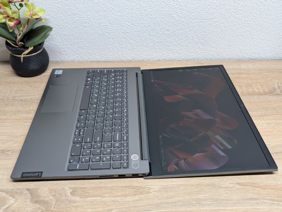 Ноутбук Б/В Lenovo ThinkBook 15-IML, Intel Core i5-10210U, DDR4 16GB, SSD 240GB, 15" Full HD