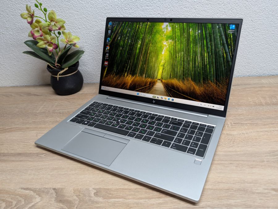 Ноутбук HP EliteBook 855 G8:15.6 Full HD, AMD Ryzen 3 PRO 5450U,16GB DDR4, AMD Radeon,SSD 512Gb Б/В [ProductHub SKU HP904]