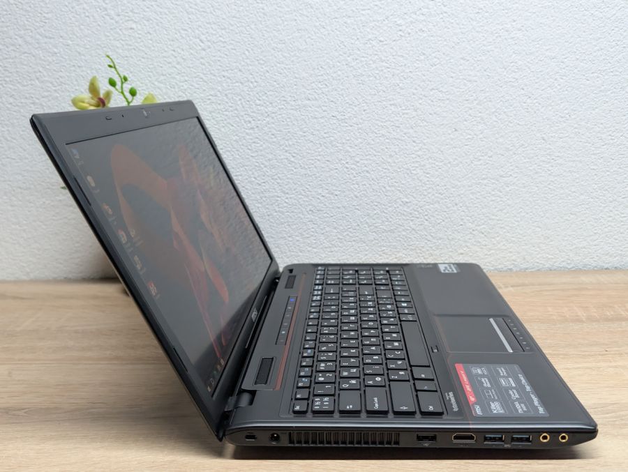 Ноутбук Б/В MSI GP60 2PE, Intel Core i7-4710HQ, DDR3 16GB, SSD 256GB, NVIDIA GeForсe 840M 2GB, 15.6" Full HD