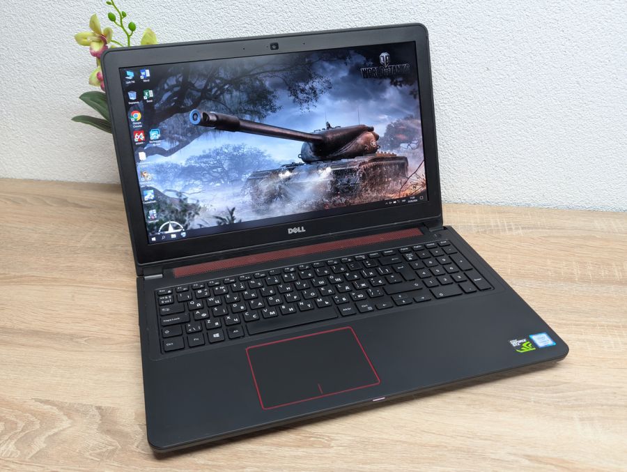 Ноутбук Б/В Dell Inspiron 7559, Intel Core i7-6700HQ, DDR3 16GB, SSD 256GB + HDD 320GB, NVIDIA GeForсe GTX 960M 4GB, 15.6" Full HD