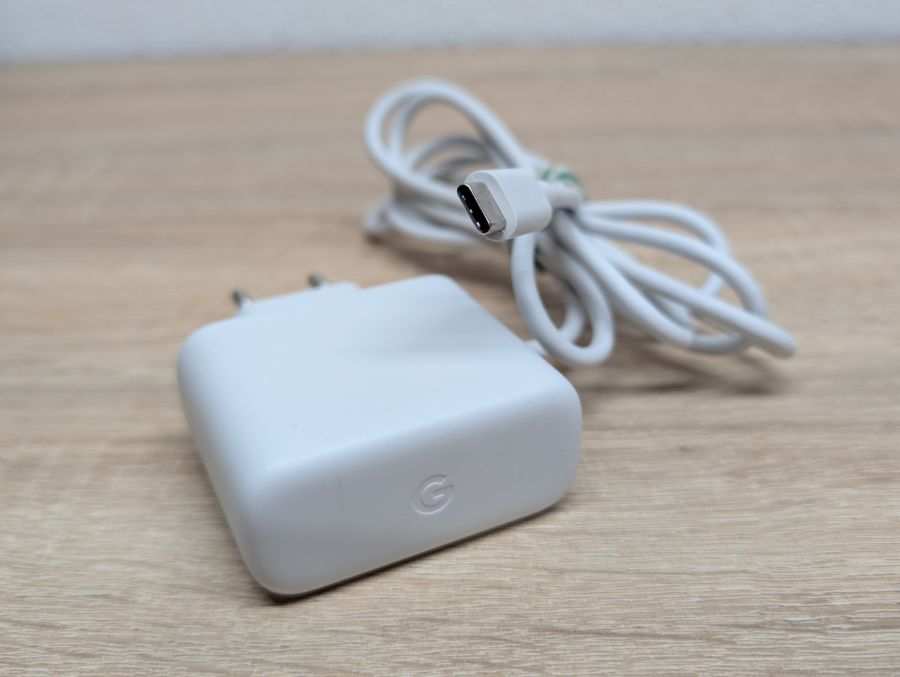 Блок живлення Google 7.5W 5V 1.5A USB Type-C Б/В [ProductHub SKU GJC0O]