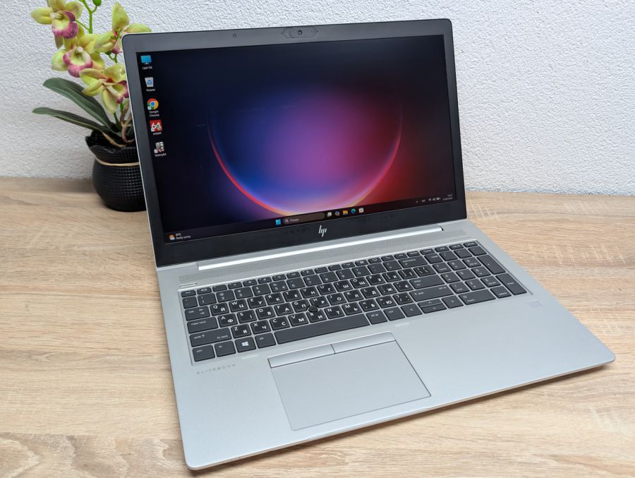 Ноутбук Б/В HP EliteBook 755 G5, AMD Ryzen 3 Pro Mobile 2300U, DDR4 16GB, SSD 256GB, 15.6" Full HD