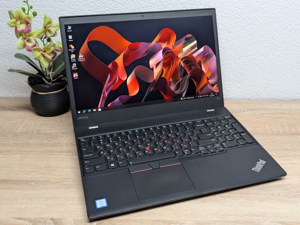 Ноутбук Б/В Lenovo ThinkPad T570, Intel Core i5-7300U, DDR4 8GB, SSD 128GB, 15.6" Full HD
