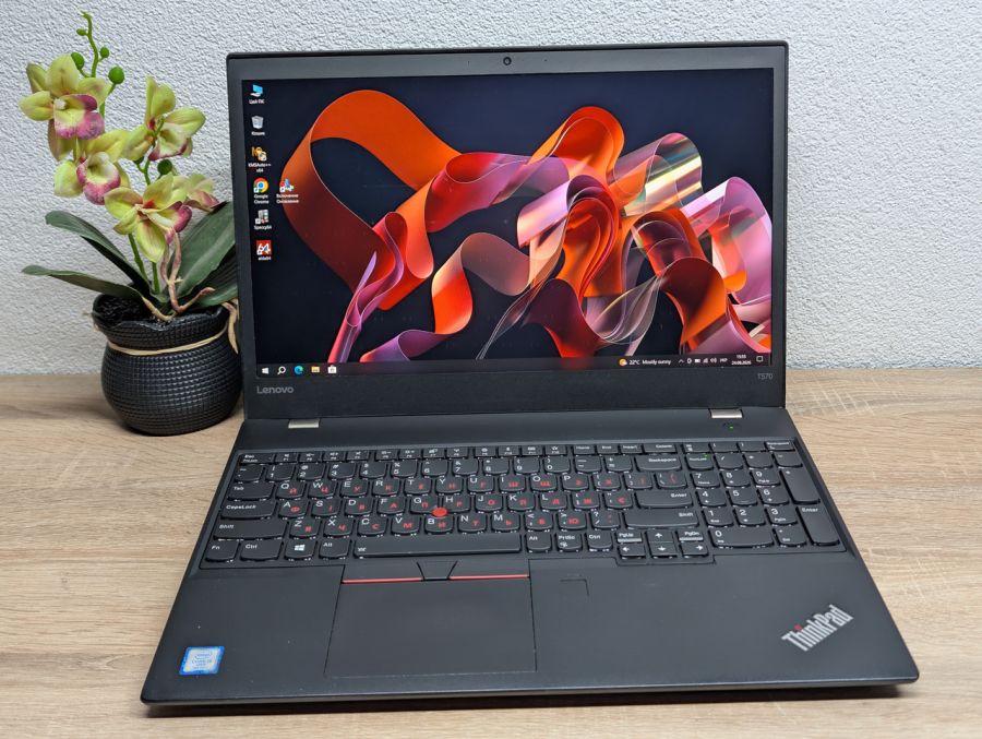 Ноутбук Б/В Lenovo ThinkPad T570, Intel Core i5-7300U, DDR4 8GB, SSD 128GB, 15.6" Full HD