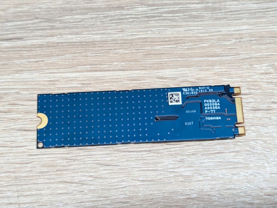 SSD Toshiba BG3 256GB NVMe M.2 2280 Життя 98% Б/В [ProductHub SKU BG3(4)]